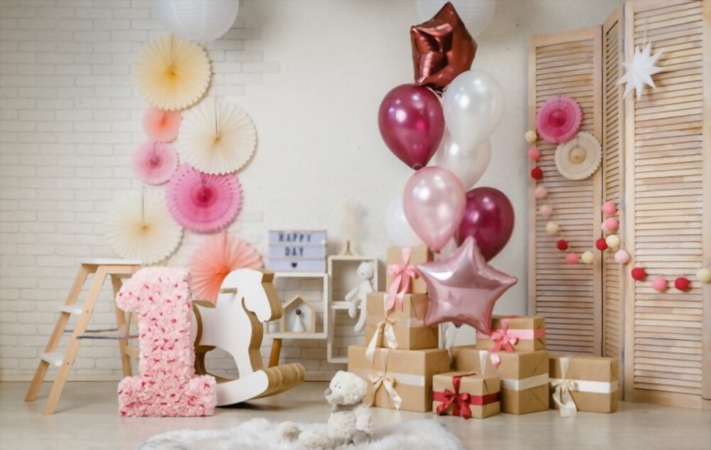 10-Unique-Ways-to-Decorate-with-a-Helium-Balloon-Kit
